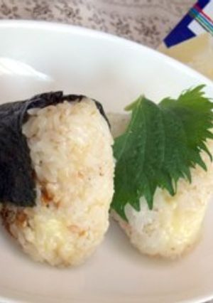 朝食に!チーズおかかおむすび!-レシピのメイン写真