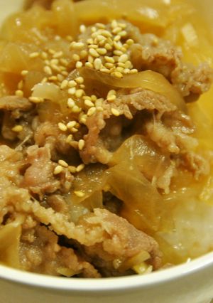 ☆新玉たっぷり☆簡単牛丼-レシピのメイン写真
