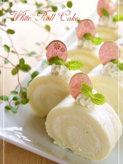 ホワイトチョコ入り☆白いロールケーキ-レシピのメイン写真