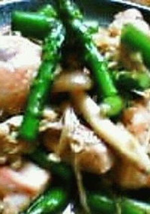 アスパラと鶏とキノコのオイスターソース炒め-レシピのメイン写真