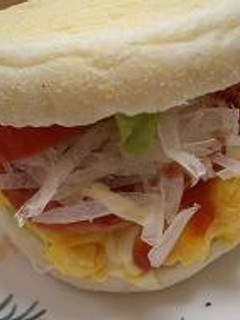 マフィンでスパムバーガー-レシピのメイン写真