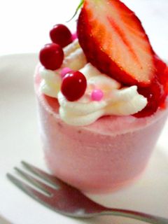 いちごのムースケーキ♪-レシピのメイン写真
