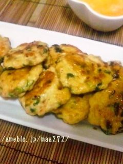 お豆腐入りでふんわり♪鶏胸肉のつくね-レシピのメイン写真