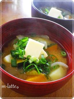 新たまねぎとチーズのお味噌汁-レシピのメイン写真