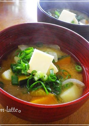 新たまねぎとチーズのお味噌汁-レシピのメイン写真