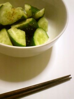 きゅうりの簡単和え物(塩とごま油)-レシピのメイン写真
