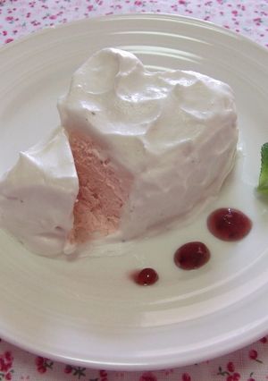 ストロベリーチーズのアイスケーキ-レシピのメイン写真