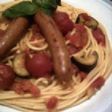 パスタ・ソーセージ+プチトマト