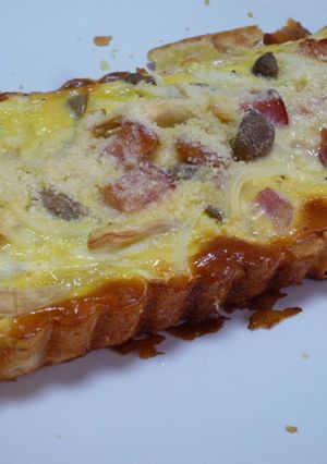 簡単パイ生地で新玉ねぎときのこのキッシュ-レシピのメイン写真