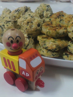 離乳食後期☆同時に鶏団子&ハンバーグ☆-レシピのメイン写真