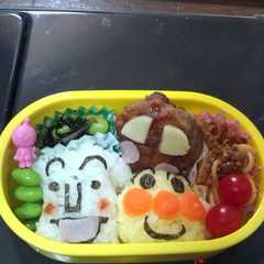 ｱﾝﾊﾟﾝﾏﾝｷｬﾗ弁☆おかず車-レシピのメイン写真