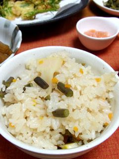 たけのことわらびの炊き込みご飯-レシピのメイン写真