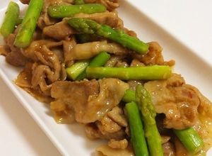 アスパラと豚肉の中華風ピリ辛炒め♪-レシピのメイン写真