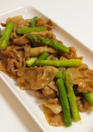 アスパラと豚肉の中華風ピリ辛炒め♪-レシピのメイン写真