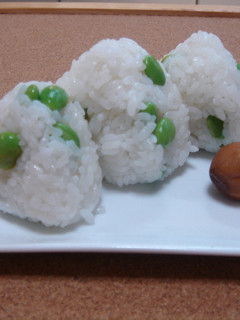 超簡単>m<枝豆おにぎり-レシピのメイン写真
