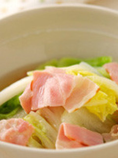 うどんスープで!白菜とベーコンのさっと煮-レシピのメイン写真
