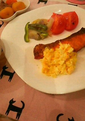 魚のカレー風味ムニエル。食べるソース添え-レシピのメイン写真