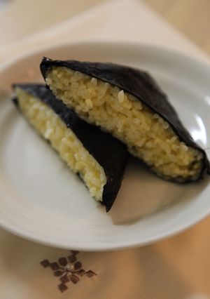 卵かけチーズおにぎらず-レシピのメイン写真