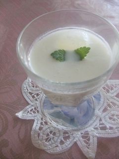 果物酢で飲むヨーグルト-レシピのメイン写真