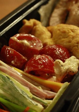 お弁当にピッタリ♪プチトマトのチーズ和え-レシピのメイン写真