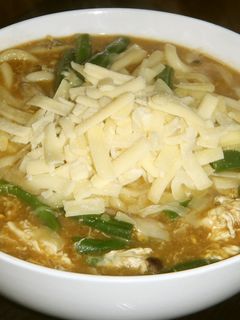 チーズが絡まる野菜カレーうどん-レシピのメイン写真