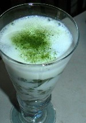 夏にぴったり！抹茶ゼリー入りラテ-レシピのメイン写真