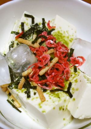 食欲のないときは豆腐茶漬けに決まり！-レシピのメイン写真