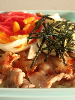 残った牛丼の汁を使って豚丼弁当に。-レシピのメイン写真