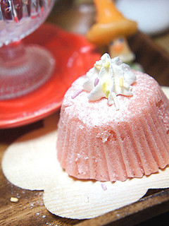 電子レンジで簡単♪苺の蒸しケーキ-レシピのメイン写真