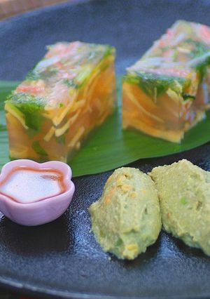 金ごまぽんずで食べる前菜　かにの寒天寄せ-レシピのメイン写真