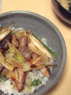 焼き豚ネギどん-レシピのメイン写真