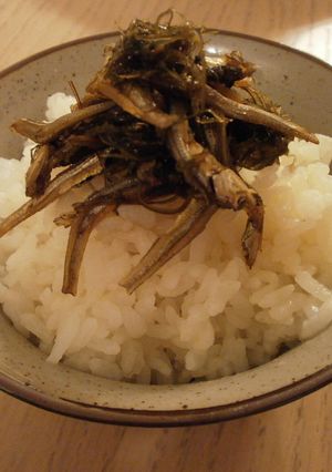 超簡単♪甘酢でさっぱり！昆布と小魚☆-レシピのメイン写真