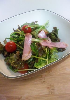 バルサミコ酢☆大人の豆苗サラダ-レシピのメイン写真