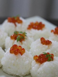 かわいい♡いくらのてまり寿司-レシピのメイン写真