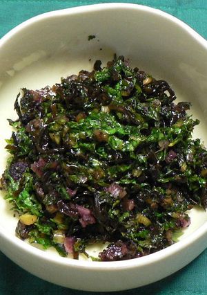 セロリの葉と塩昆布のゆかり漬け-レシピのメイン写真
