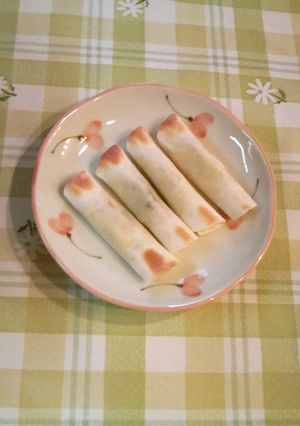 餃子の皮とチーズと塩昆布でおつまみ♪-レシピのメイン写真