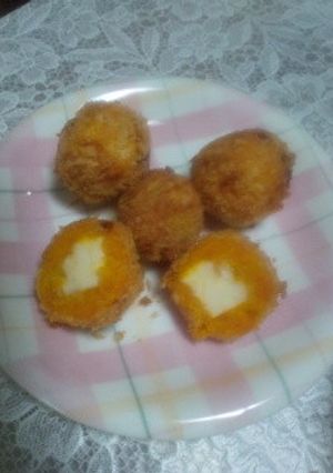 かぼちゃとｸﾘｰﾑﾁｰｽﾞ☆コロッケ-レシピのメイン写真