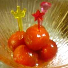 รูปของ 夏のおやつにひんやりキラキラとまと☆