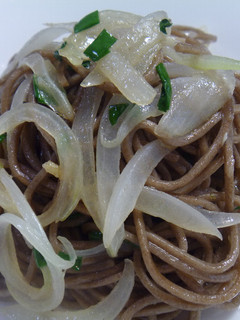 マクロビレシピ☆新玉ねぎと蕎麦のパスタ-レシピのメイン写真