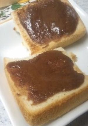 チョコのトースト〜沢山ぬっちゃお-レシピのメイン写真