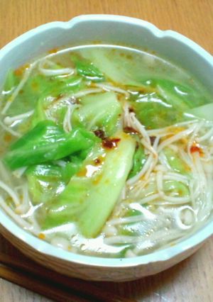 キャベツとエノキ茸で満腹中華スープ-レシピのメイン写真
