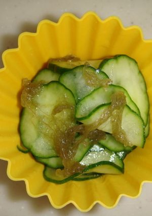 お弁当　すき間を埋める簡単きゅうりの漬物-レシピのメイン写真