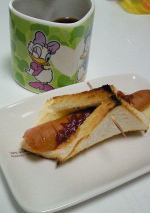 朝食に！食パンホットドッグ-レシピのメイン写真