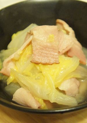 白菜とベーコンのコンソメ煮込み-レシピのメイン写真