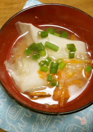 朝のお目覚めチーズワンタン味噌スープ-レシピのメイン写真