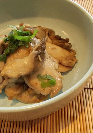 鶏とまいたけの大葉にんにくしょうゆ-レシピのメイン写真
