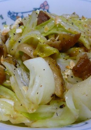 鶏皮押し!きゃべつと炒めるだけー-レシピのメイン写真