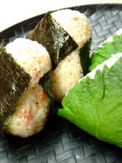 チーズ入りおにぎり 2種-レシピのメイン写真