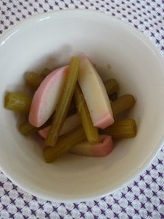 蒲鉾とふきの煮物-レシピのメイン写真