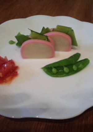 えんどう豆とかまぼこの組み合わせ-レシピのメイン写真